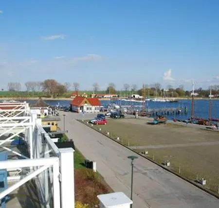 Blume Kirchdorf (Poel)